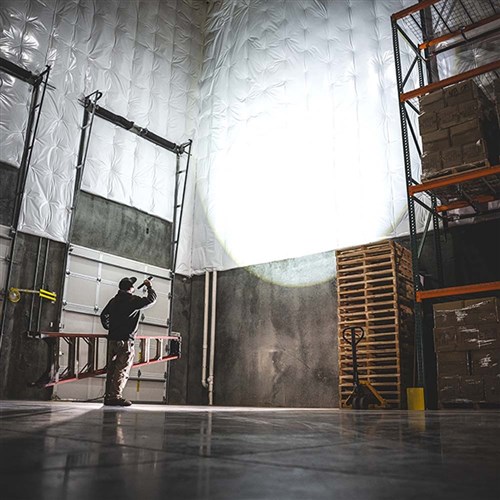 XP80R - Coast LED Torch with Pure Beam Focus & IQ Display | 300m Turbo Beam | 15000 Lumen | Max 40h