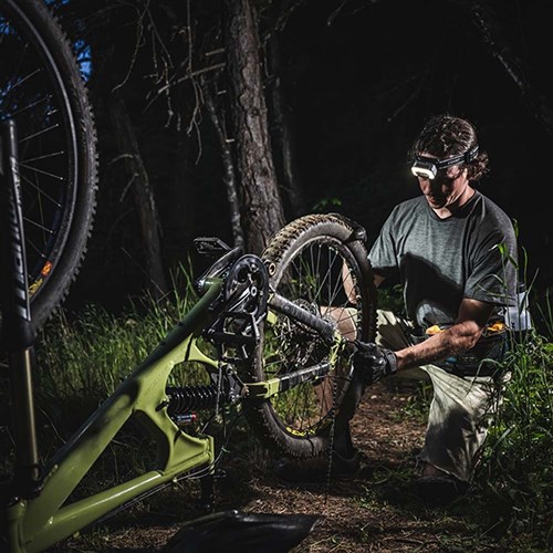 RL35R - Coast Voice Controlled Headlamp with Variable Light Mode | 170m Beam | 1100 Lumen | Max 80hr